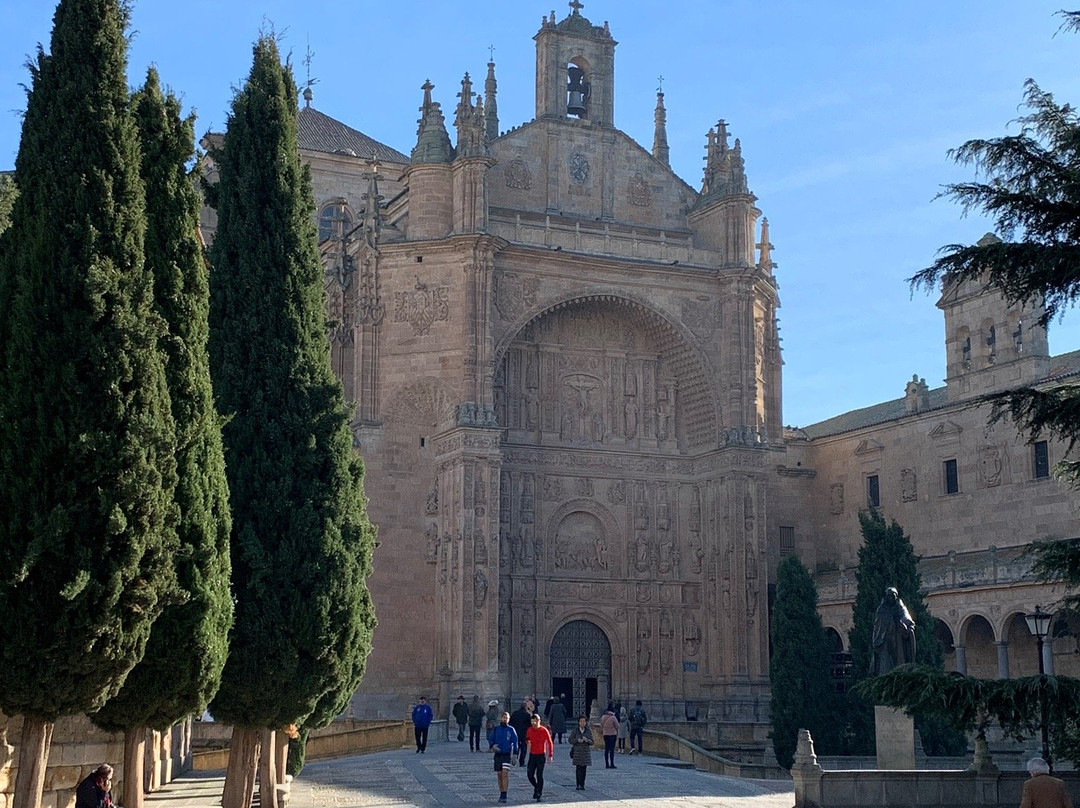 Monumento a Francisco de Vitoria - Salamanca-萨拉曼卡必去景点