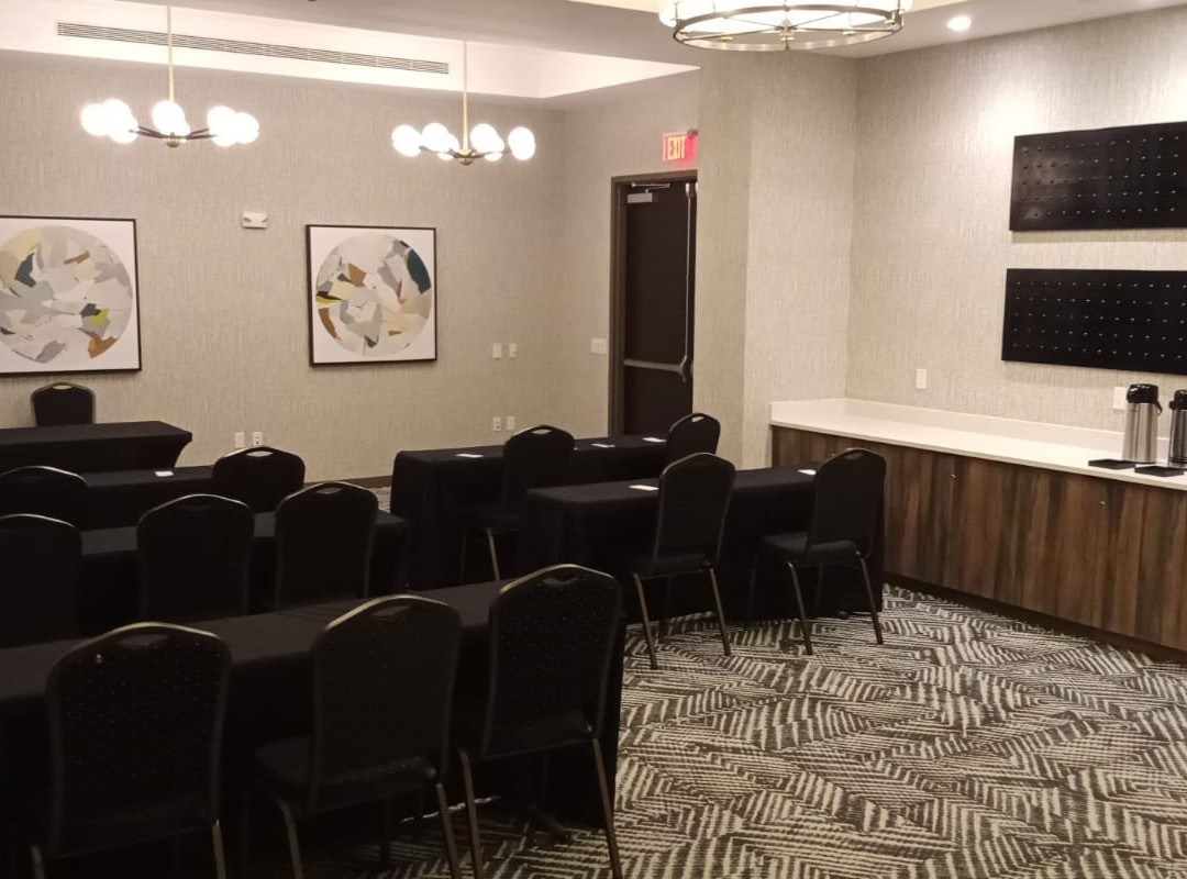 Comfort Inn & Suites Miami International Airport主图