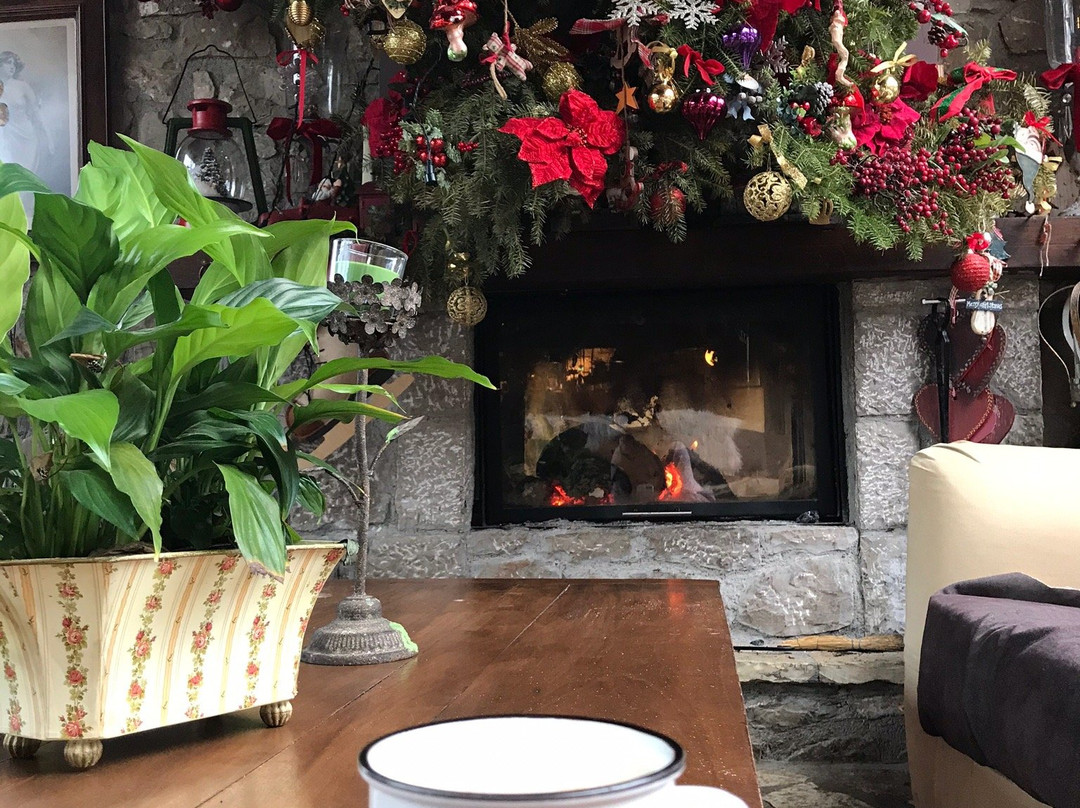 Katafygio-Oiti-Panourgias必去景点