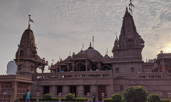 BAPS Swaminarayan Mandir