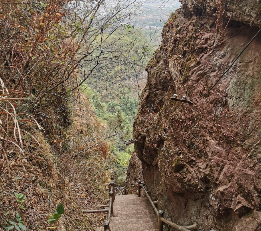 罗汉岩景区-瑞金市必去景点