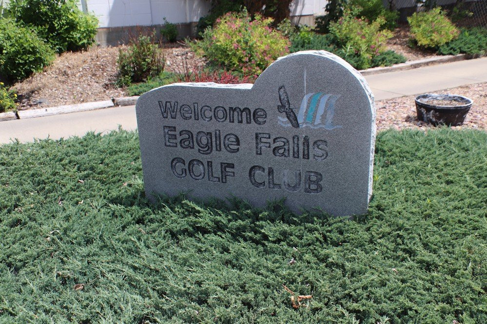 Eagle Falls Golf Course-印第奥必去景点