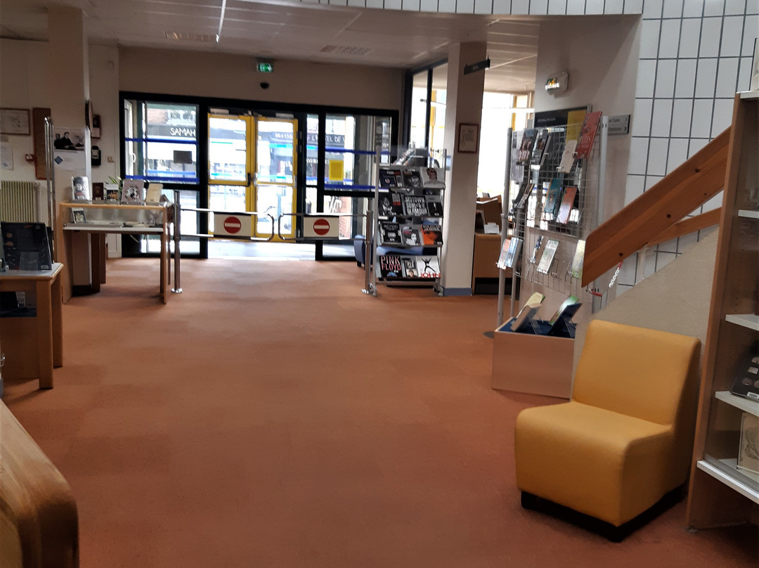 Médiathèque René Cassin-Livry-Gargan必去景点