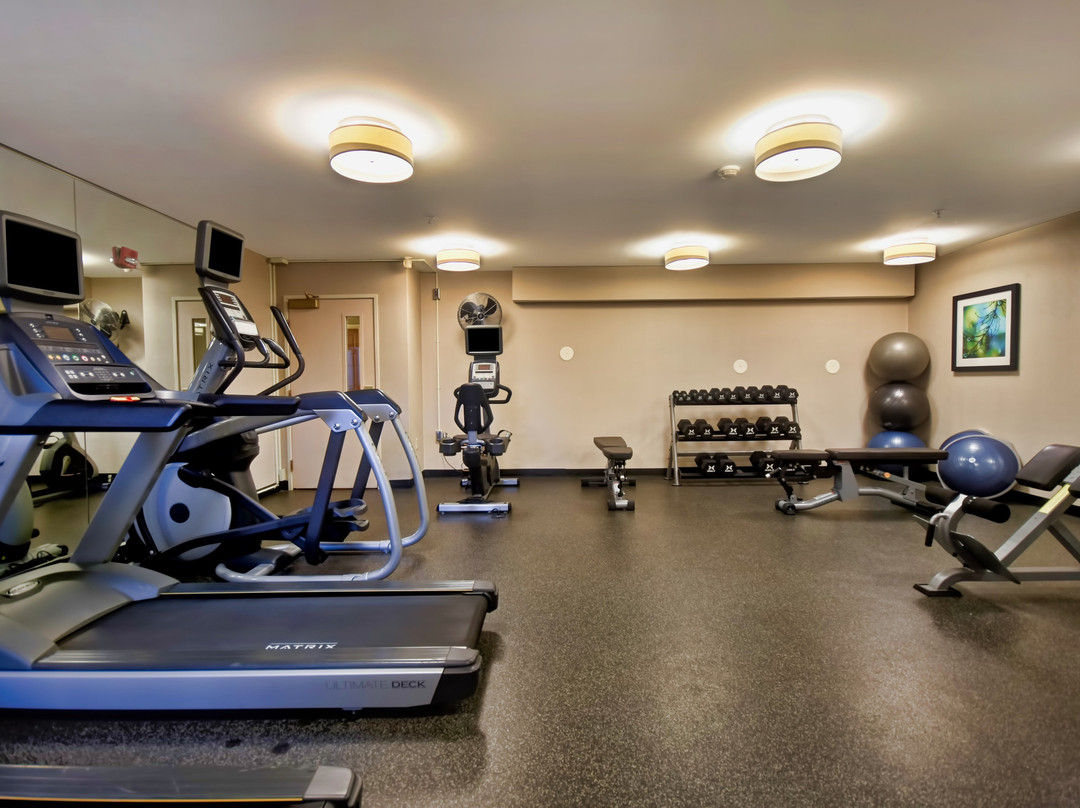 Staybridge Suites Madison-east By IHG主图