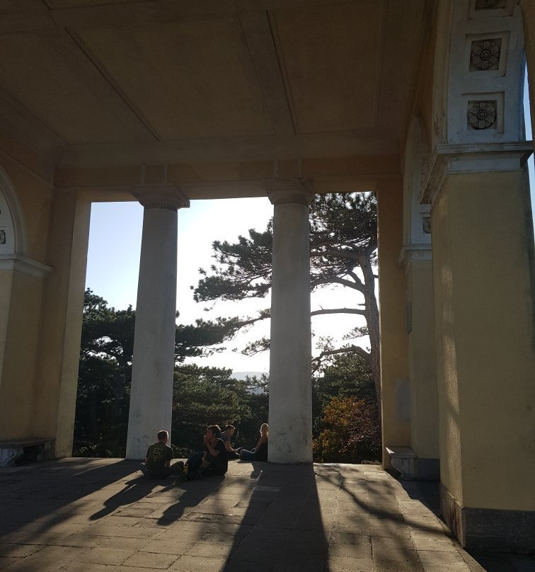 Husarentempel-Moedling Wanderweg-默德林必去景点