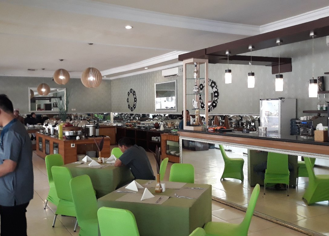 Mirah Hotel & Resort主图