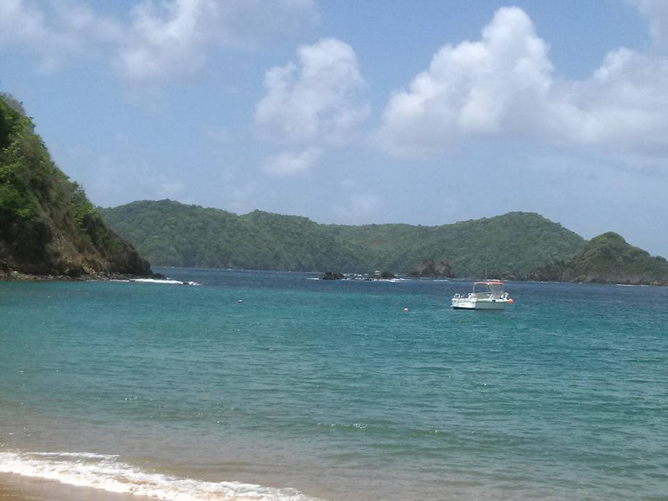 Batteaux Bay