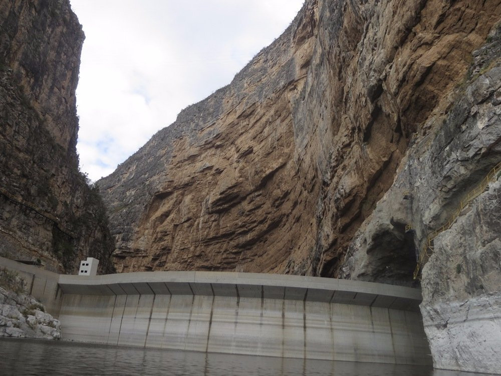 Zimapan Dam景点图片