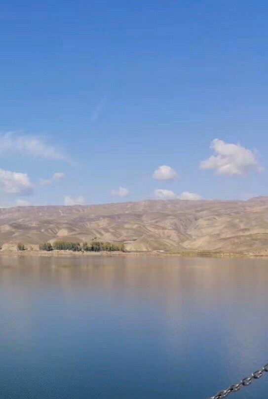 天梯山石窟景点图片