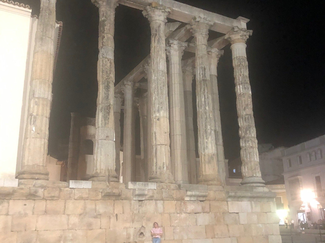 安达卢斯之花酒店主图