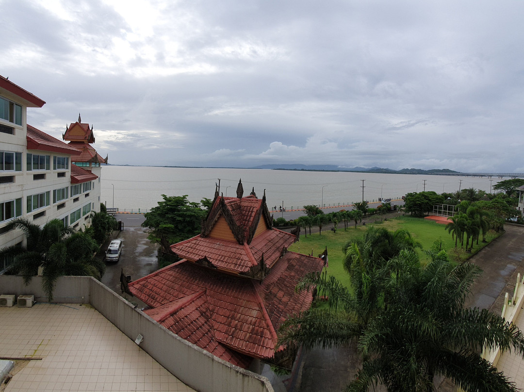 Mawlamyaing Strand Hotel主图