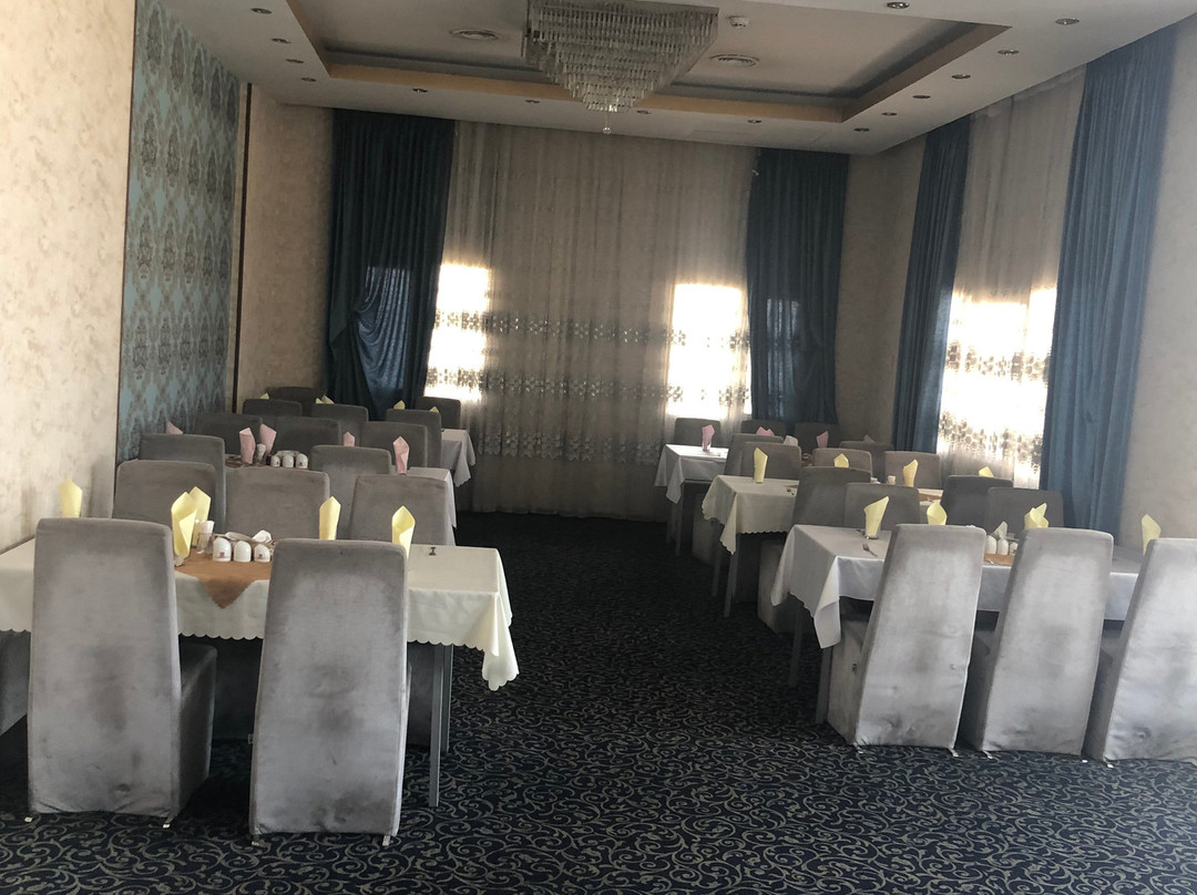 Qom酒店住宿-Parsia Hotel