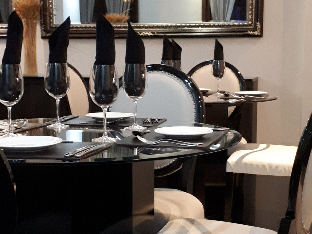 Faro Hotel Taubate主图