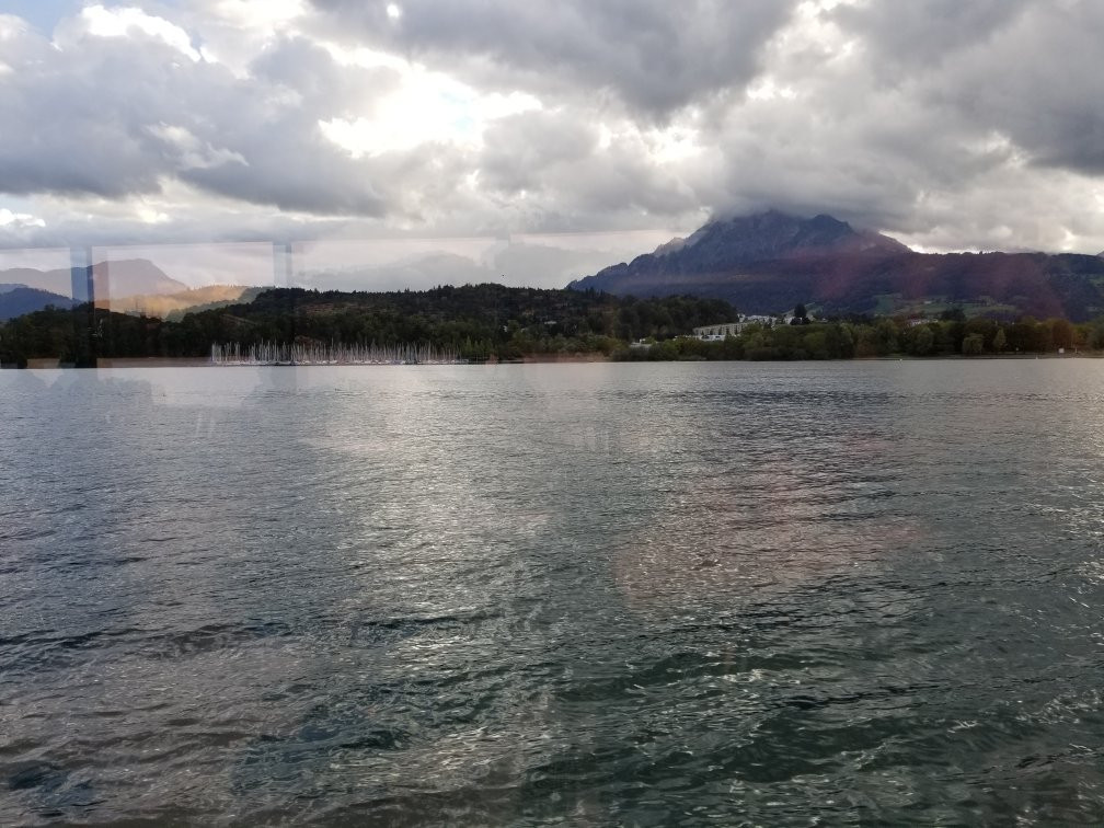 Panorama-Yacht Saphir-卢塞恩必去景点