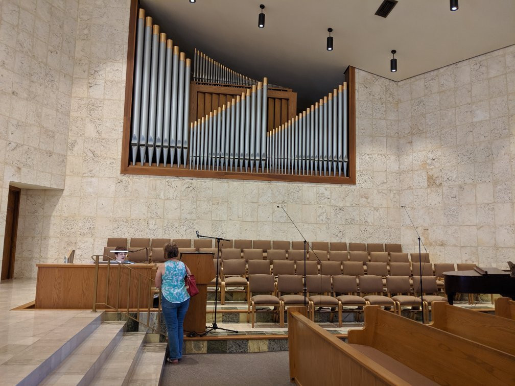 St. Brendan Catholic Church-奥蒙德海滩必去景点