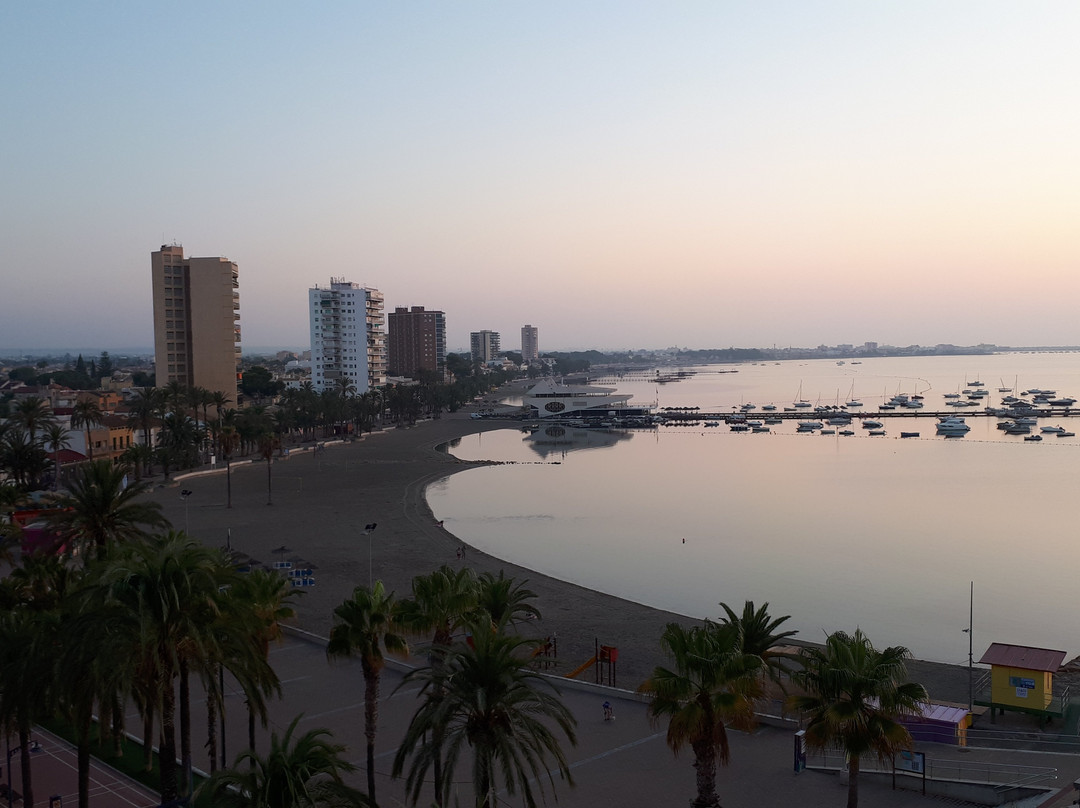 Playa del Pescador-Santiago de la Ribera必去景点