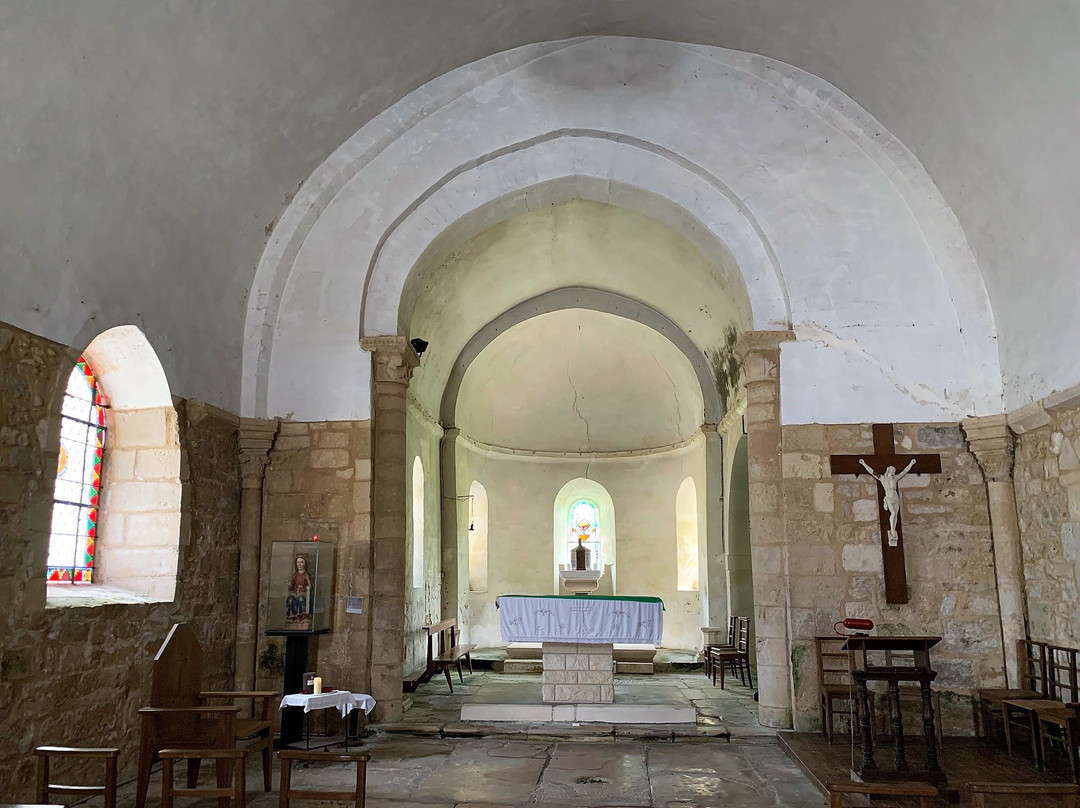 Eglise Saint-Gaudent-Sommieres-du-Clain必去景点