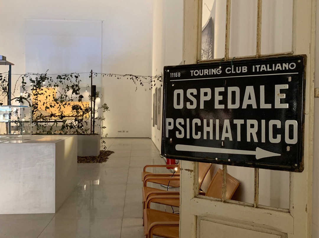 Collezione d'arte della Fondazione Cassa di Risparmio di Volterra-沃尔泰拉必去景点