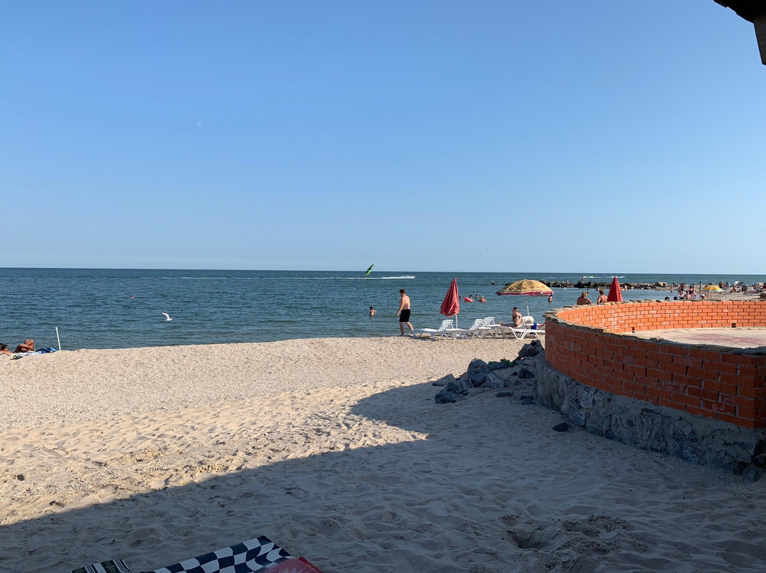 Nika Notel, Berdyansk主图