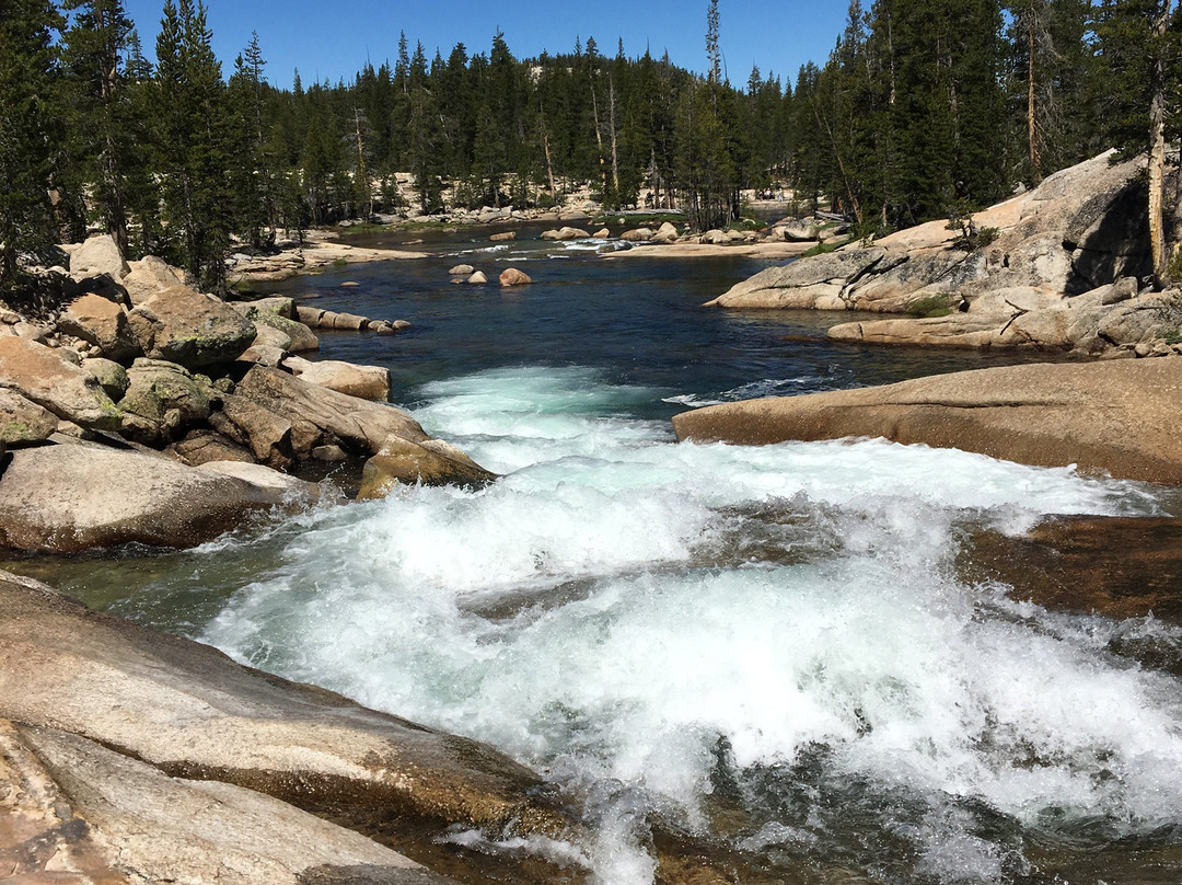 Yosemite Outfitters-优胜美地国家公园必去景点