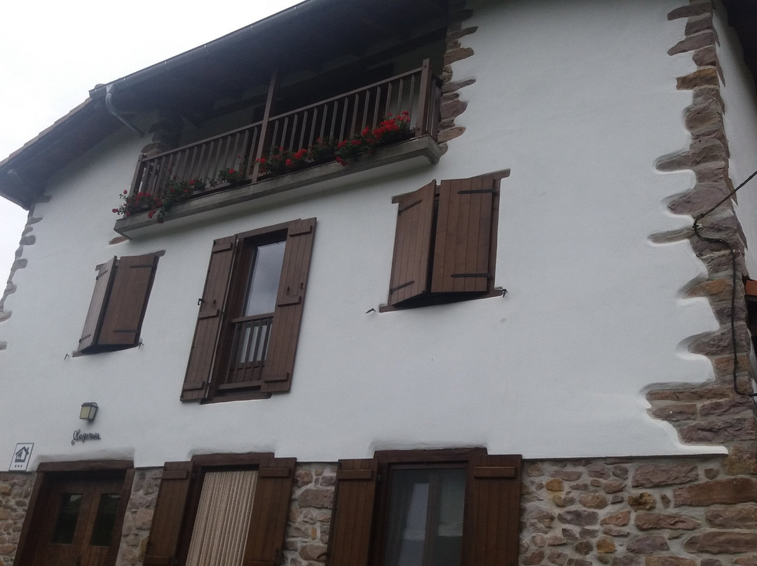 Casa Rural Olagaraia Adults Only主图