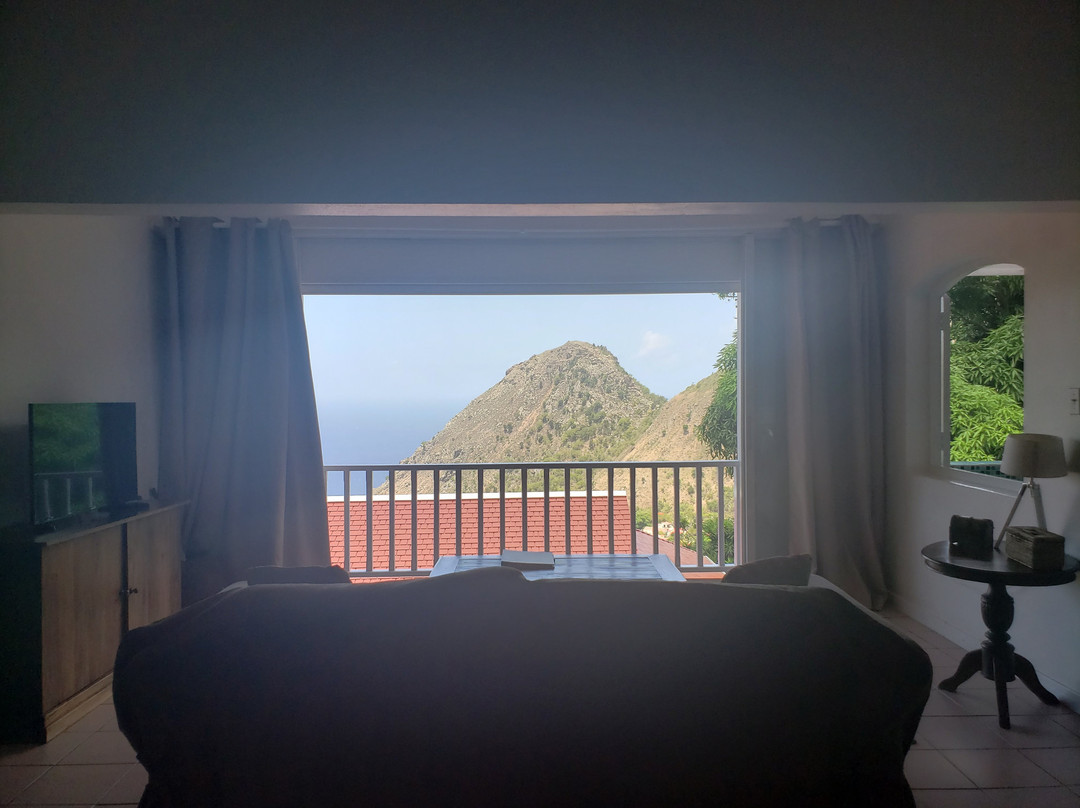 Queen's Hotel, Bar & Kitchen主图