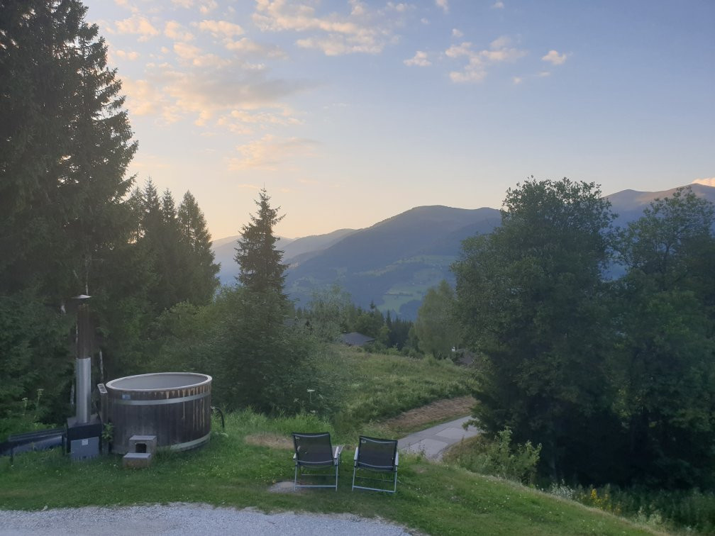 Blue Mountain Hotel主图