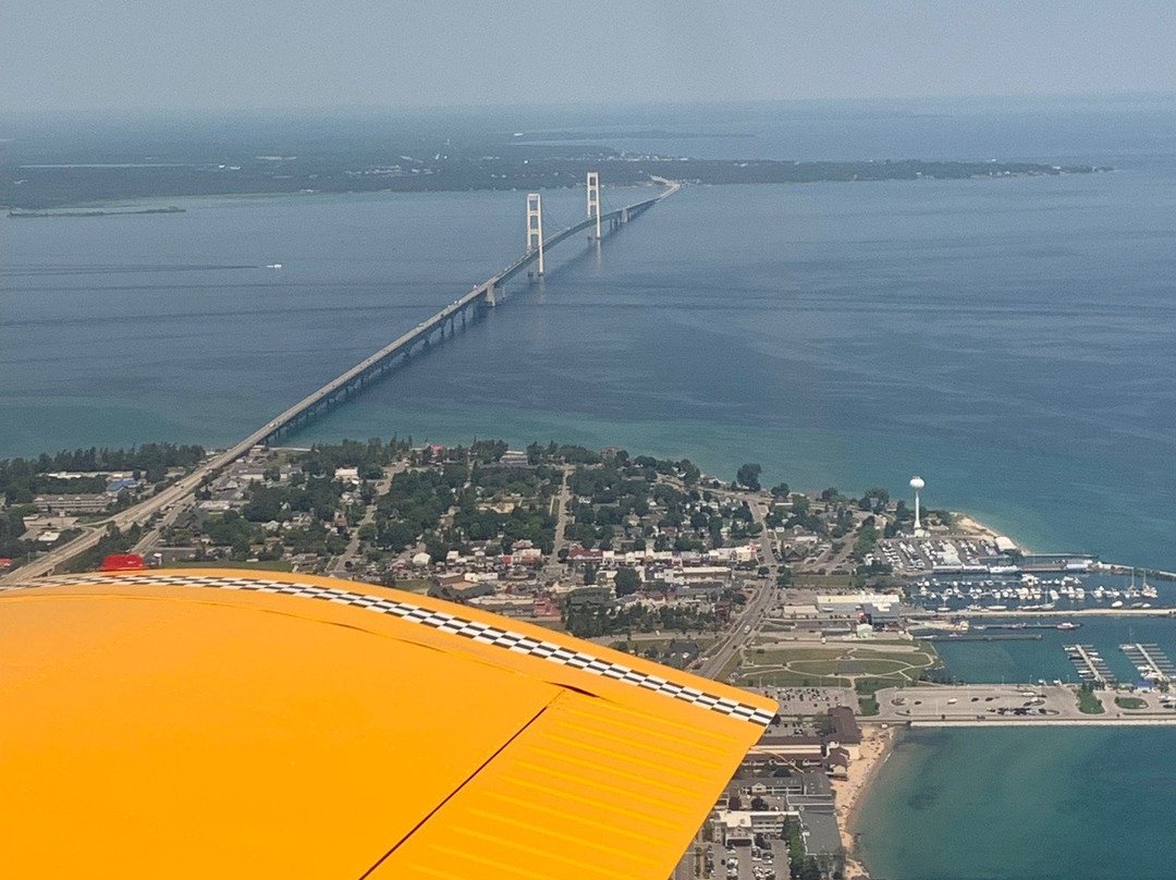 Great Lakes Air景点图片