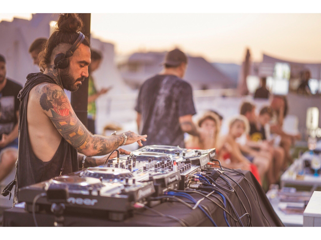 OD Sky Bar at OD Ocean Drive-伊维萨城区必去景点