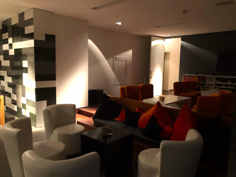 贝克尔酒店及餐厅主图