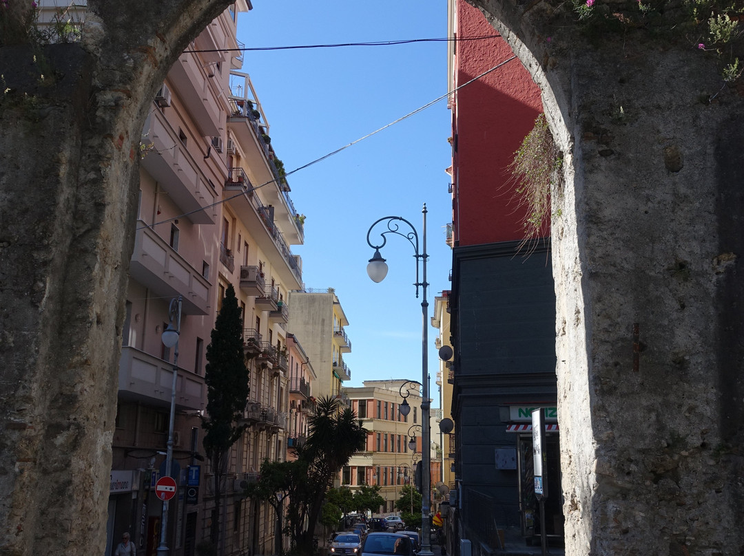 Medieval Aqueduct景点图片