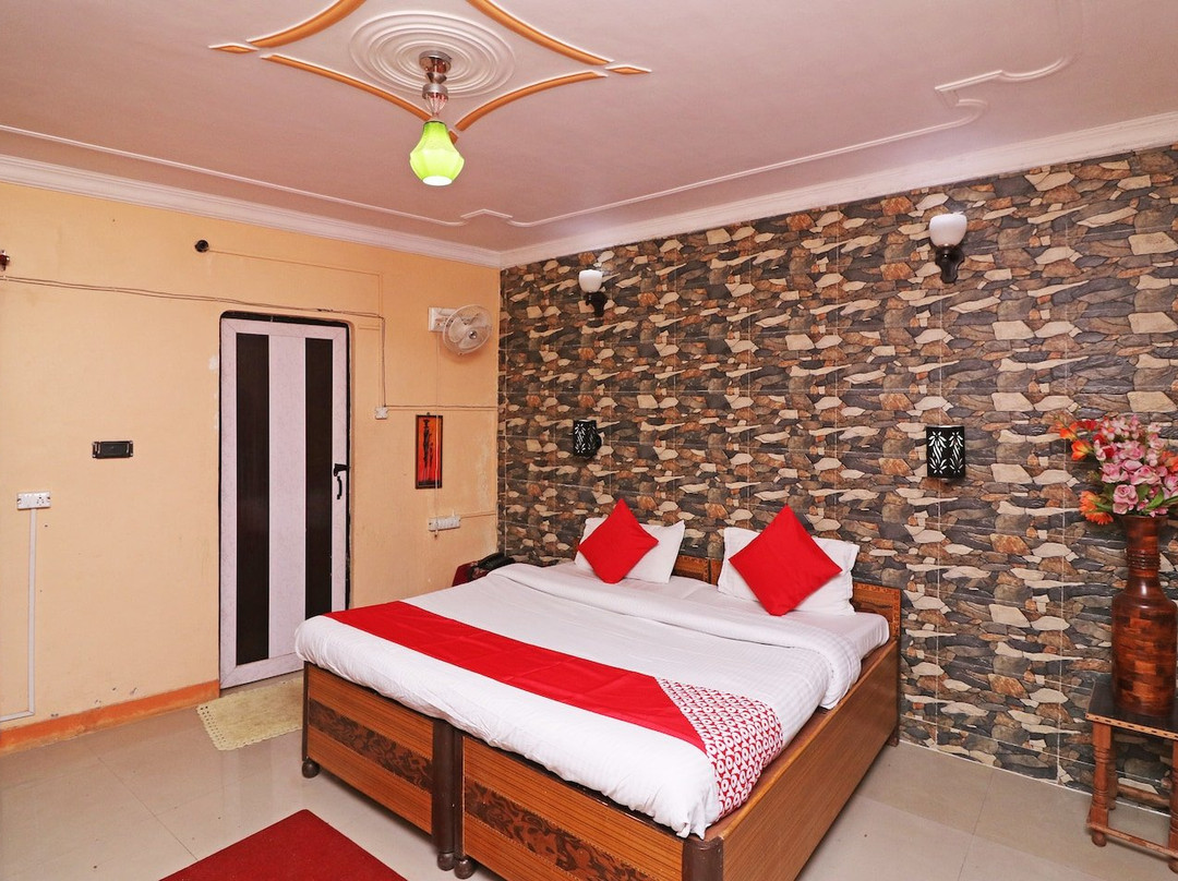 Himalayan Retreat Neelkanth主图