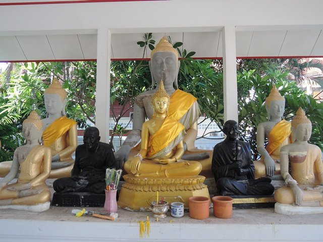 Wat Senasanaram Ratworawihan-大城必去景点