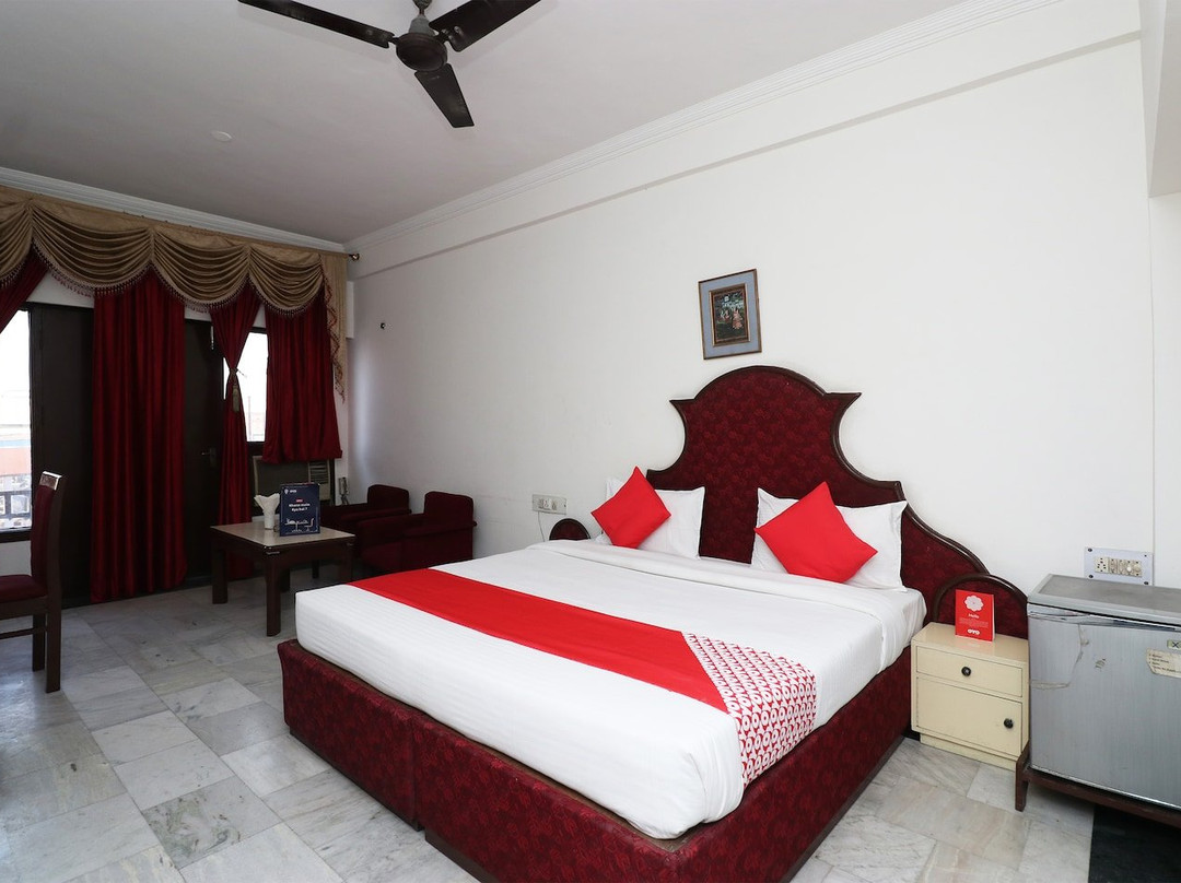 Capital O 29566 Hotel Mid Town主图