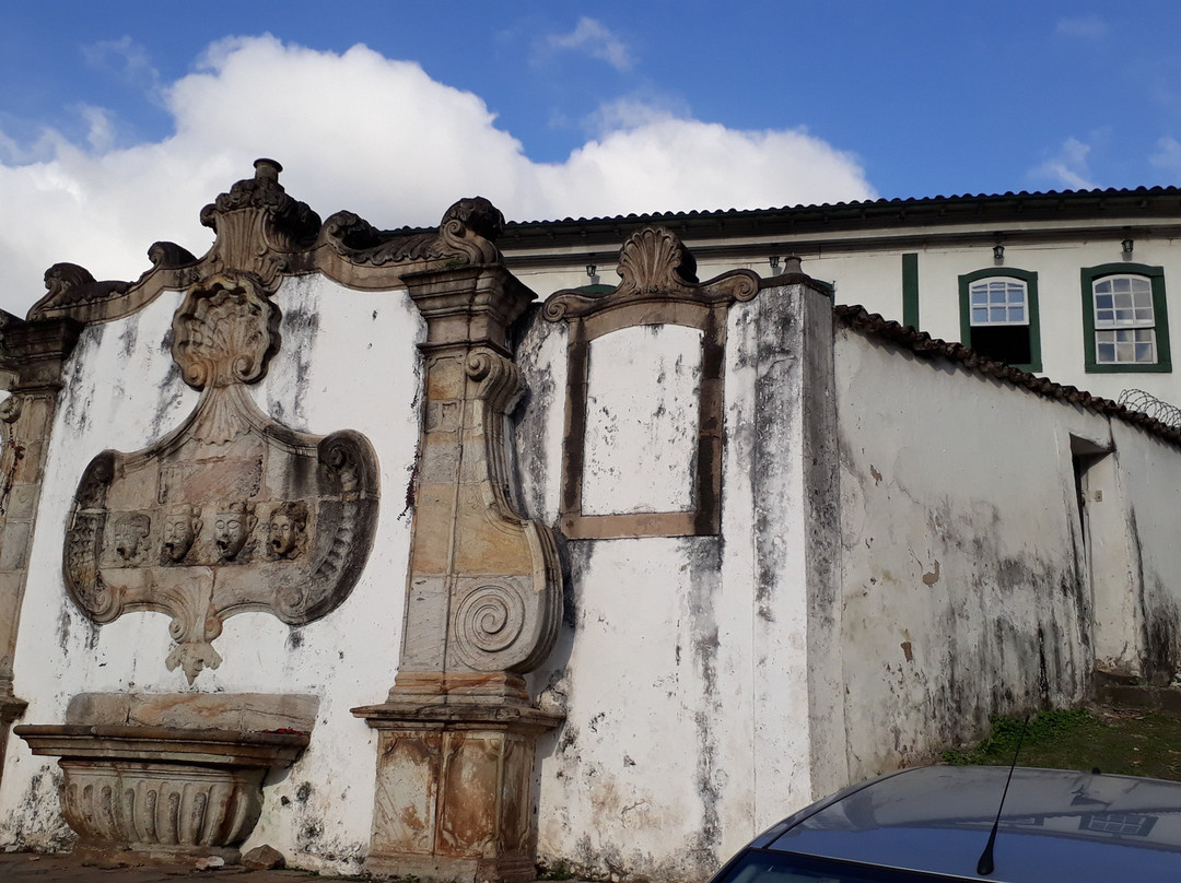 Cachoeira do Campo旅游景点-Chafariz Marília de Dirceu