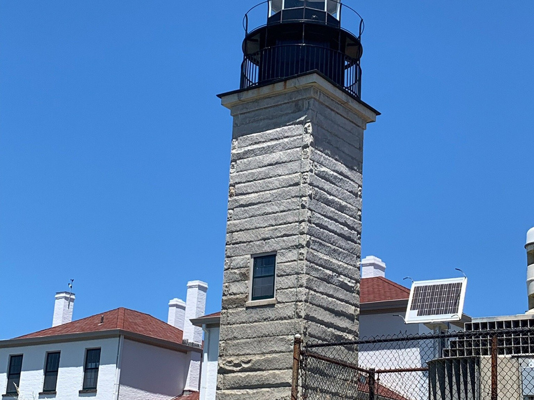 Beavertail Lighthouse and Park景点图片
