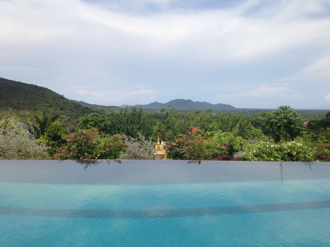 Starling Farm-贡布必去景点