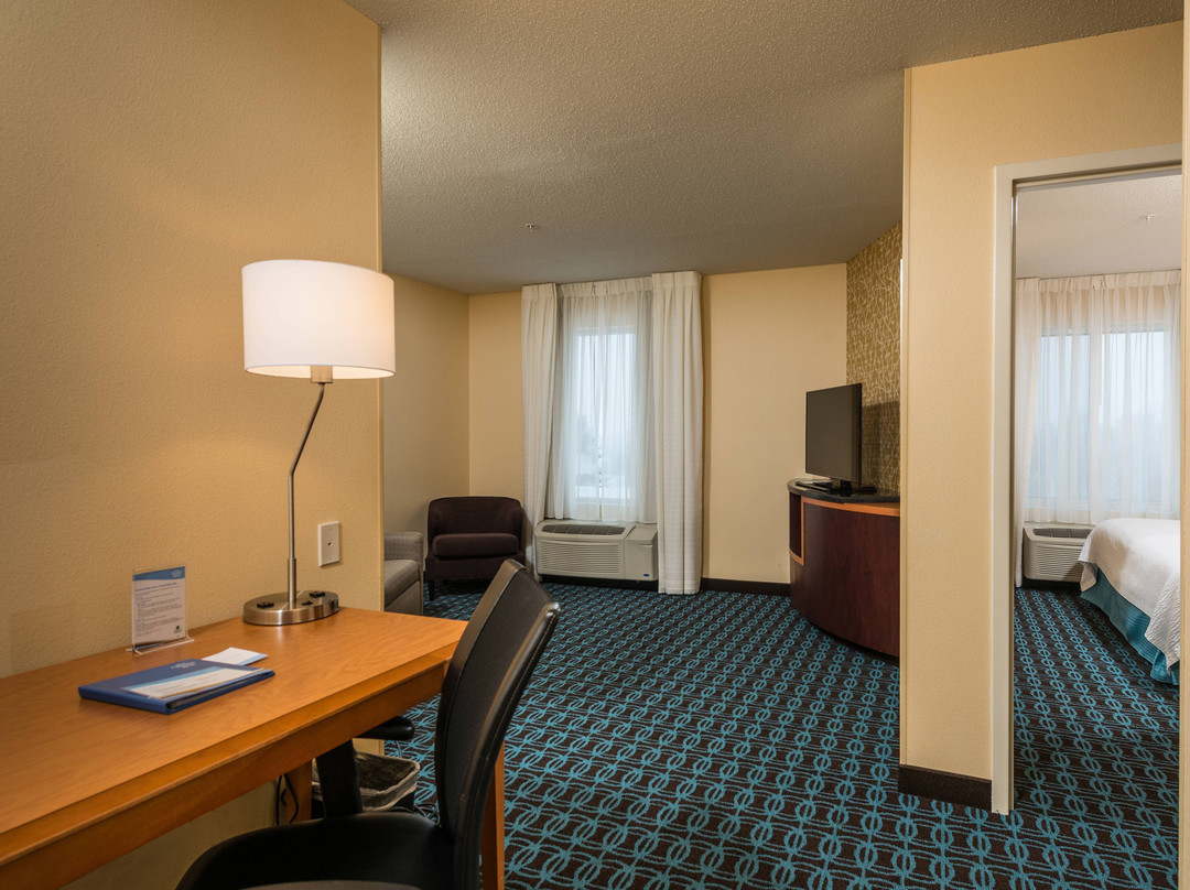 Fairfield Inn & Suites Augusta主图