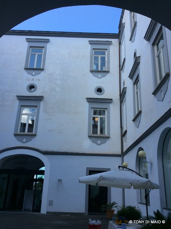 Palazzo Vallelonga景点图片