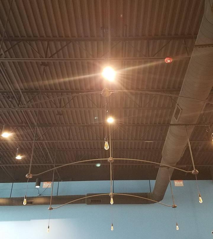 Twenty-Six Acres Brewing Company景点图片