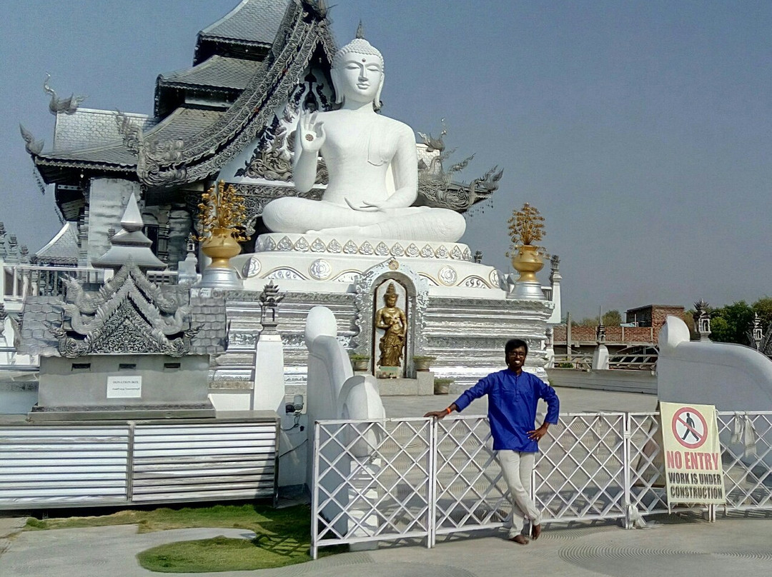 Ratnaghara-加雅岛必去景点