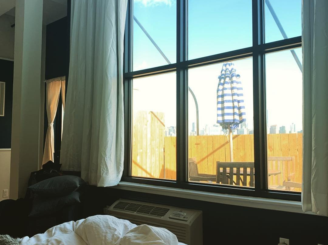 亨利·诺曼酒店主图