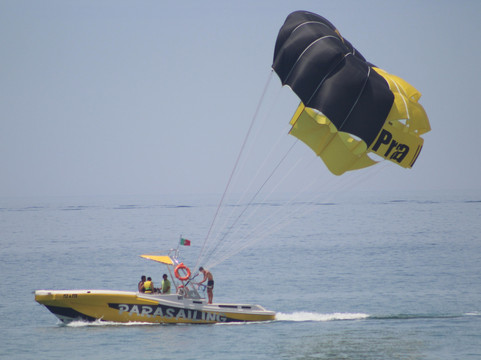 Nautifun - Watersports Center-阿尔布赞拉必去景点