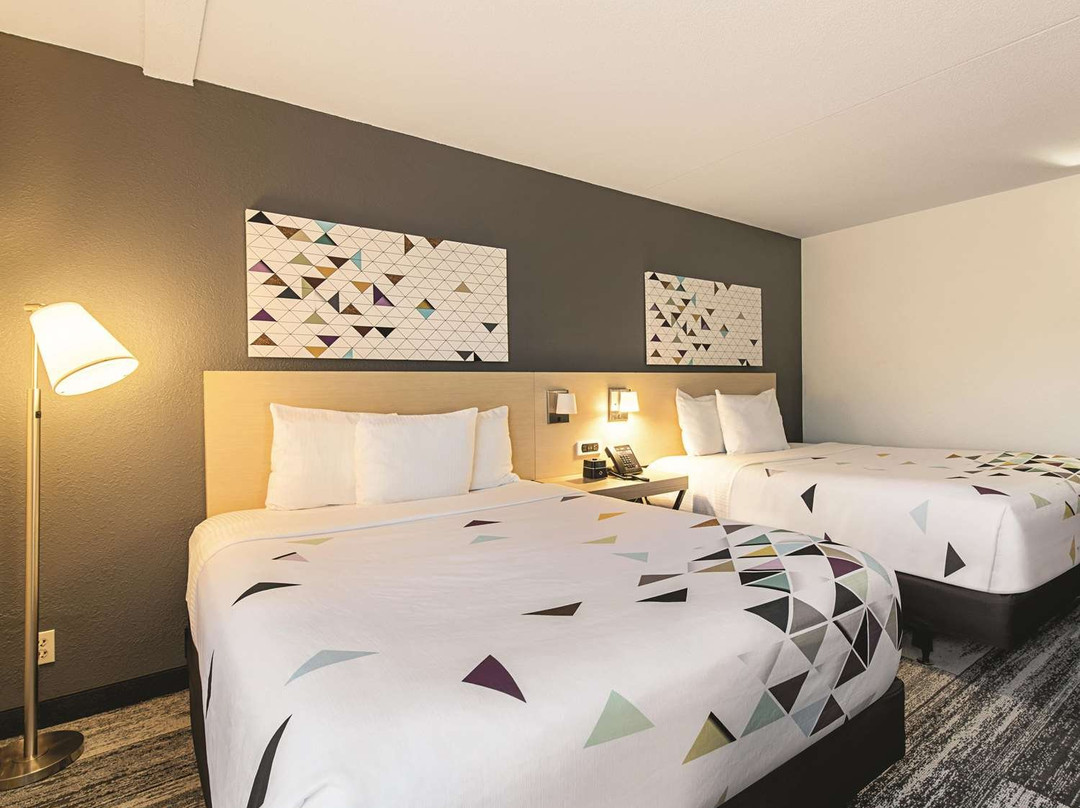 Baymont by Wyndham White Plains - Elmsford主图