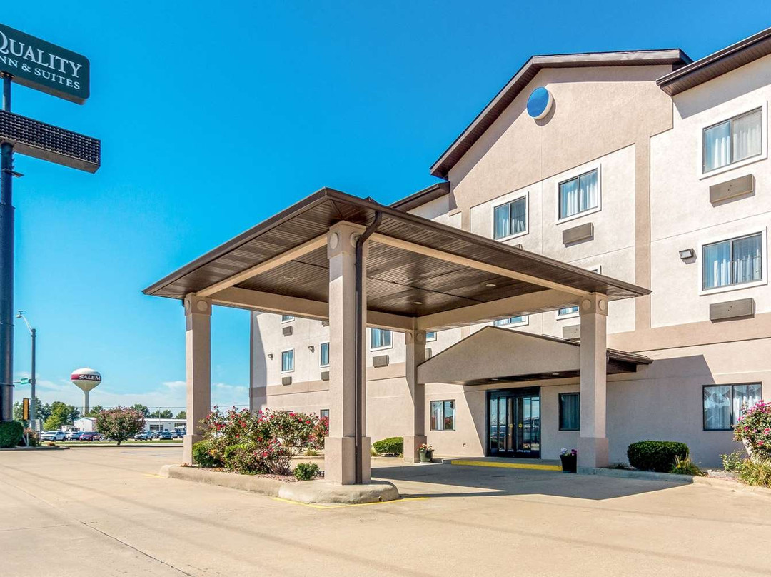 Quality Inn & Suites Salem Near I-57主图