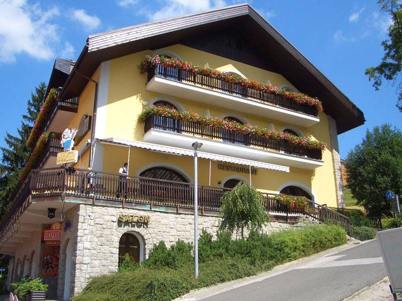 TAWAN Thai massage centers-什平德莱鲁夫姆林必去景点