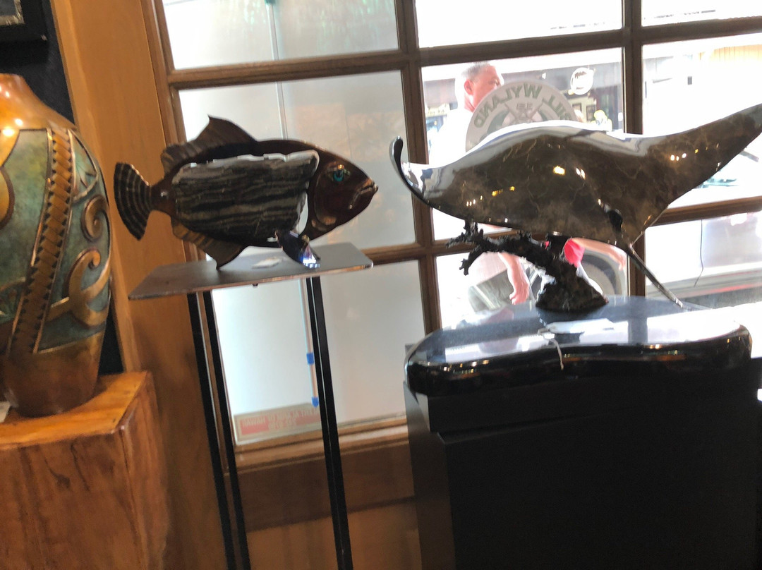 Bill Wyland Galleries-拉海纳必去景点