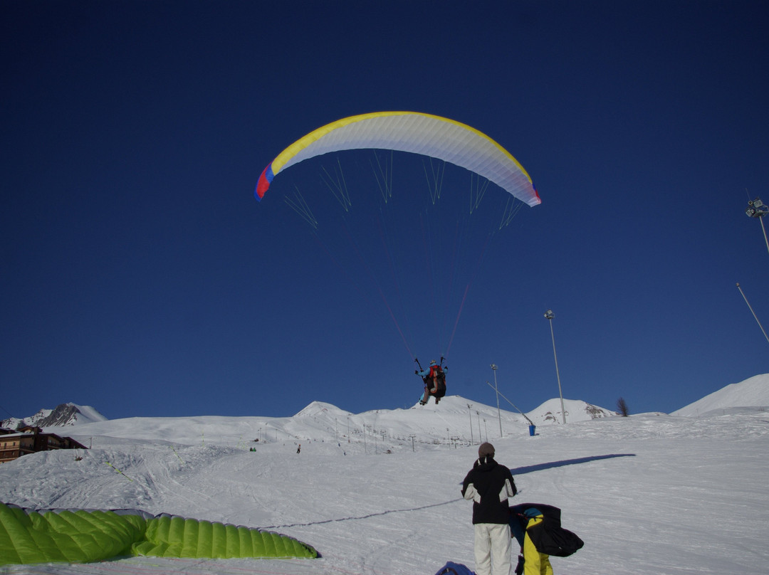 Fly Caucasus Paragliding Company-古道里必去景点