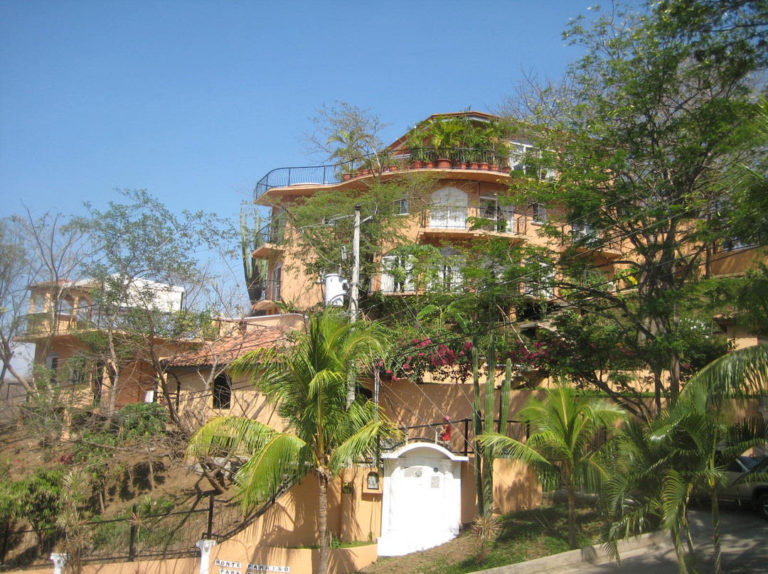 Villa Camellia