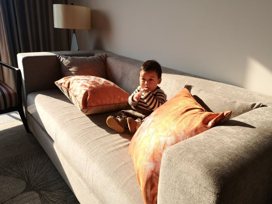 扬州奥卓雅居酒店主图